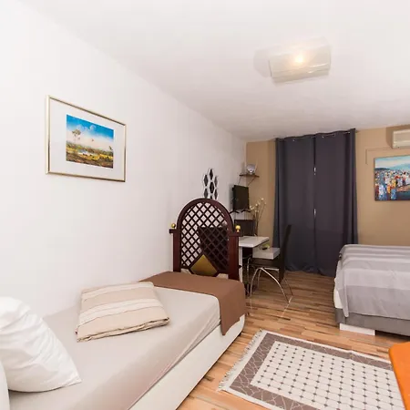 Апартаменты 101 Трогир